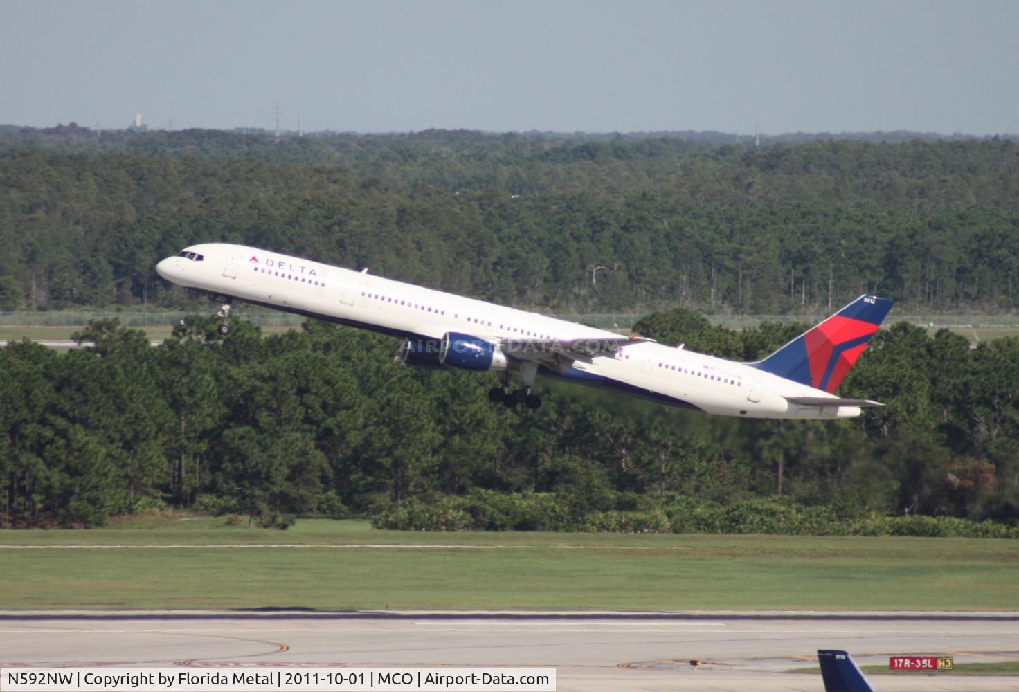 N592NW, 2003 Boeing 757-351 C/N 32992, Delta 757-300