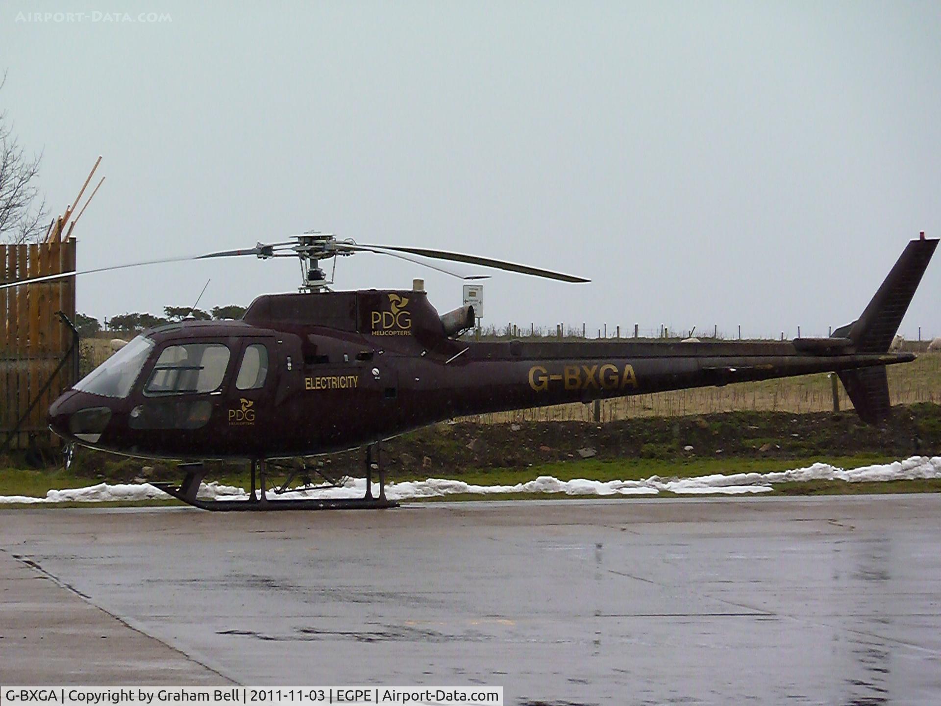 G-BXGA, 1991 Aerospatiale AS-350B-2 Ecureuil C/N 2493, Seen here at its PDG Base at Inverness airport.