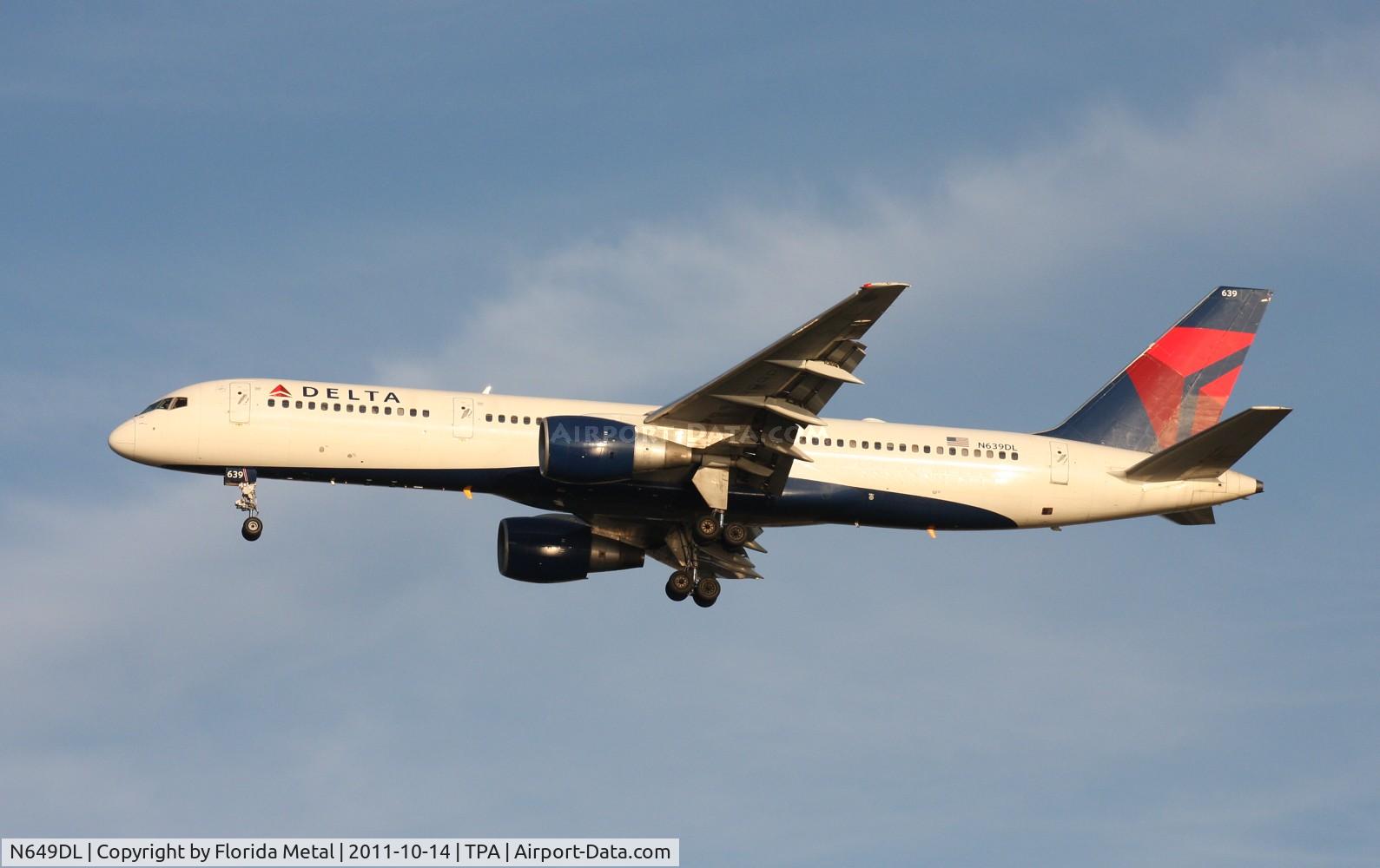 N649DL, 1989 Boeing 757-232 C/N 24389, Delta 757-200