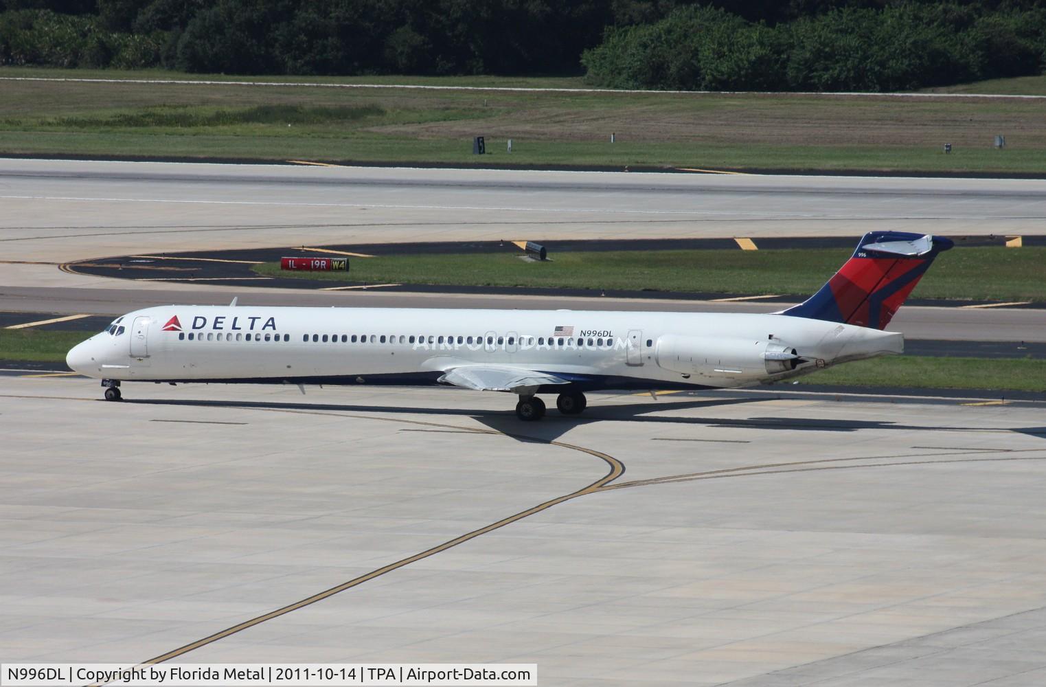 N996DL, 1991 McDonnell Douglas MD-88 C/N 53363, Delta MD-88