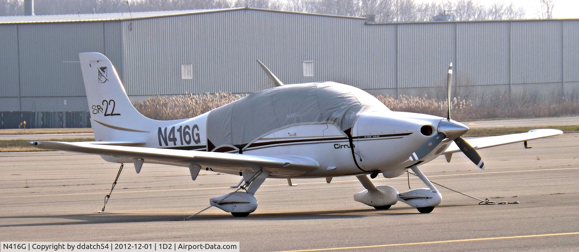 N416G, 2002 Cirrus SR22 C/N 0310, just sitting there