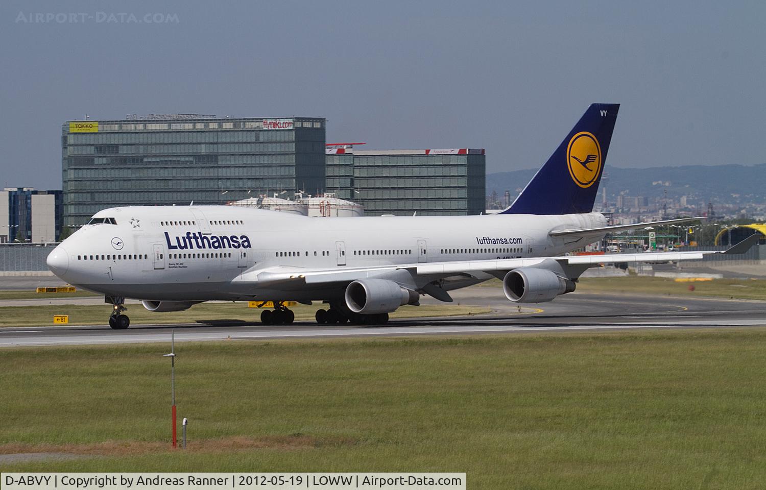 D-ABVY, 2000 Boeing 747-430 C/N 29869, Lufthansa Boeing 747