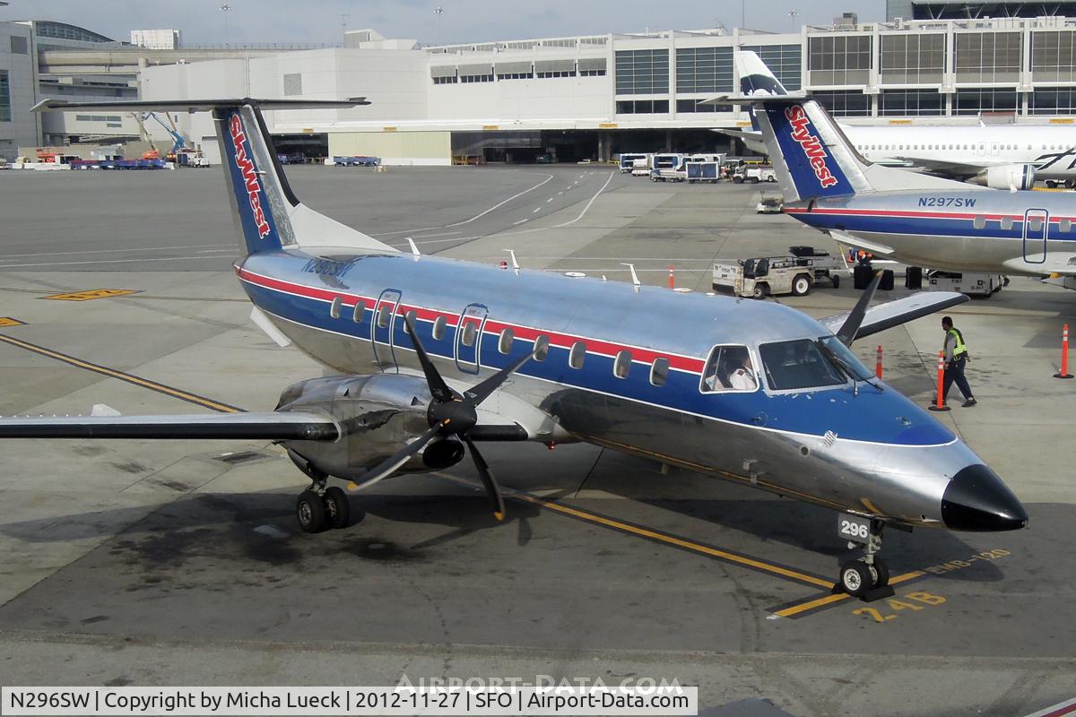 N296SW, 1996 Embraer EMB-120ER Brasilia C/N 120.325, At San Francisco