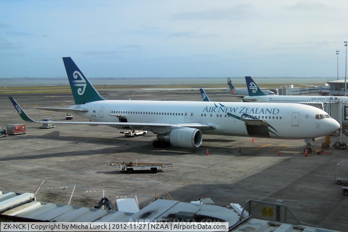 ZK-NCK, 1997 Boeing 767-319/ER C/N 26971, At Auckland