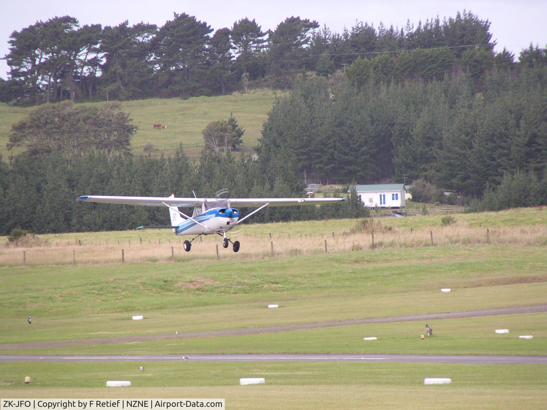 ZK-JFO, 1968 Cessna 150H C/N 15067975, JFO taking off at North Shore Runway 21