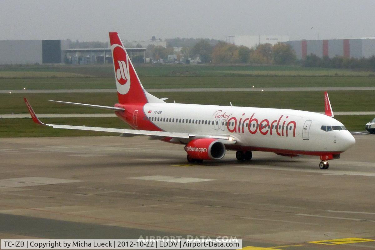 TC-IZB, 2009 Boeing 737-86J C/N 37743, At Hanover