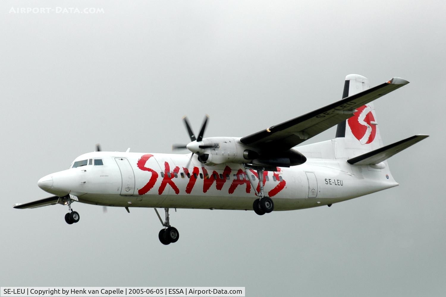 SE-LEU, 1988 Fokker 50 C/N 20115, Fokker 50 of Skyways about to land at Stockholm Arlanda airport, Sweden.