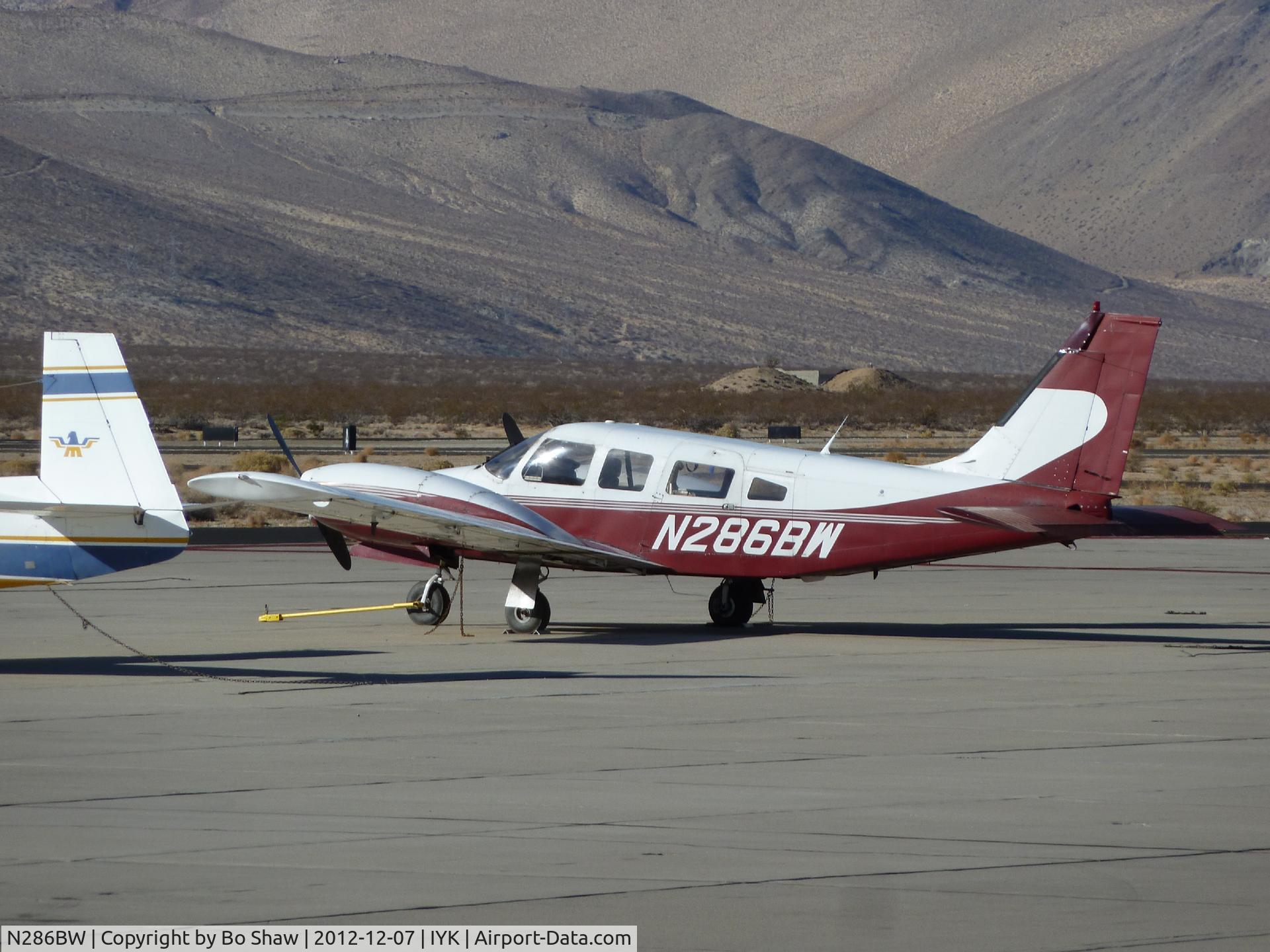 N286BW, 1979 Piper PA-34-200T C/N 34-7970182, On the Inyokern Airport ramp.