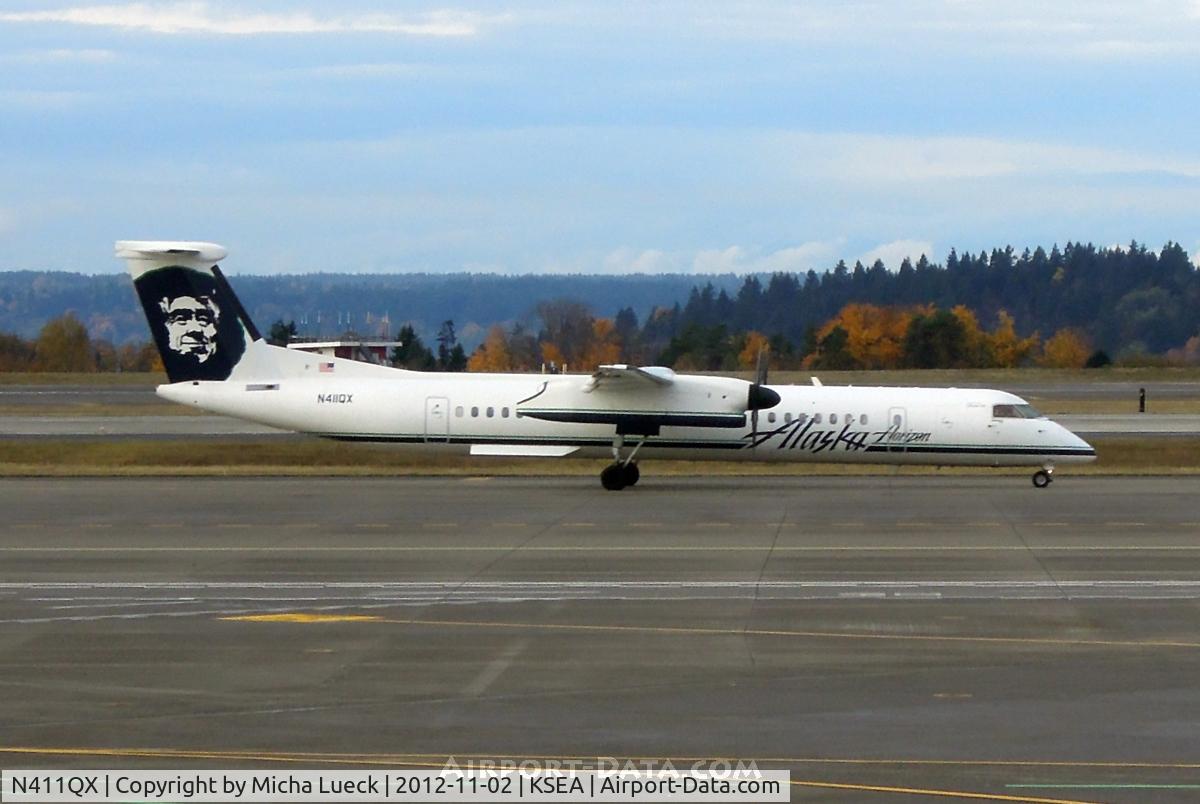N411QX, 2001 Bombardier DHC-8-402 Dash 8 C/N 4055, At Seattle