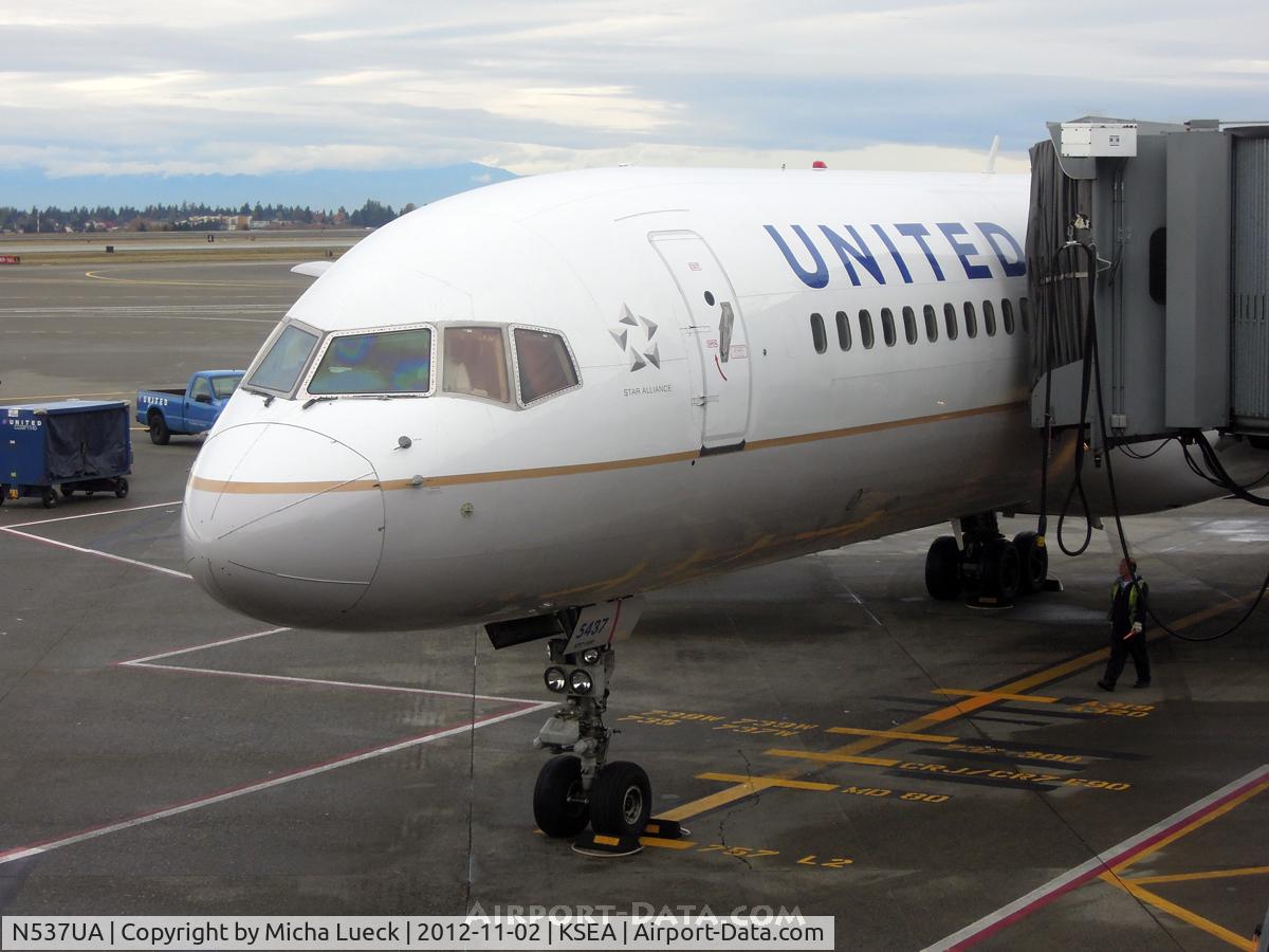 N537UA, 1991 Boeing 757-222 C/N 25157, At Seattle