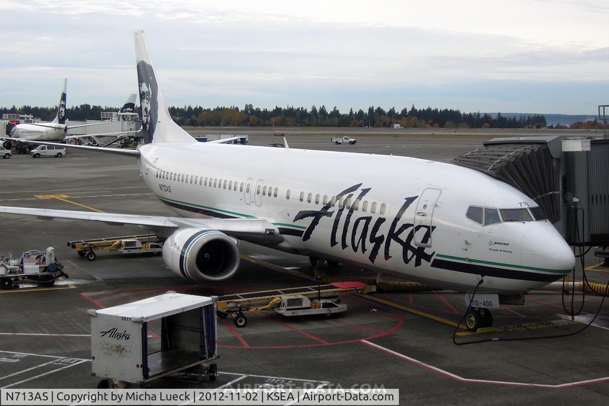 N713AS, 1999 Boeing 737-490 C/N 30161, At Seattle