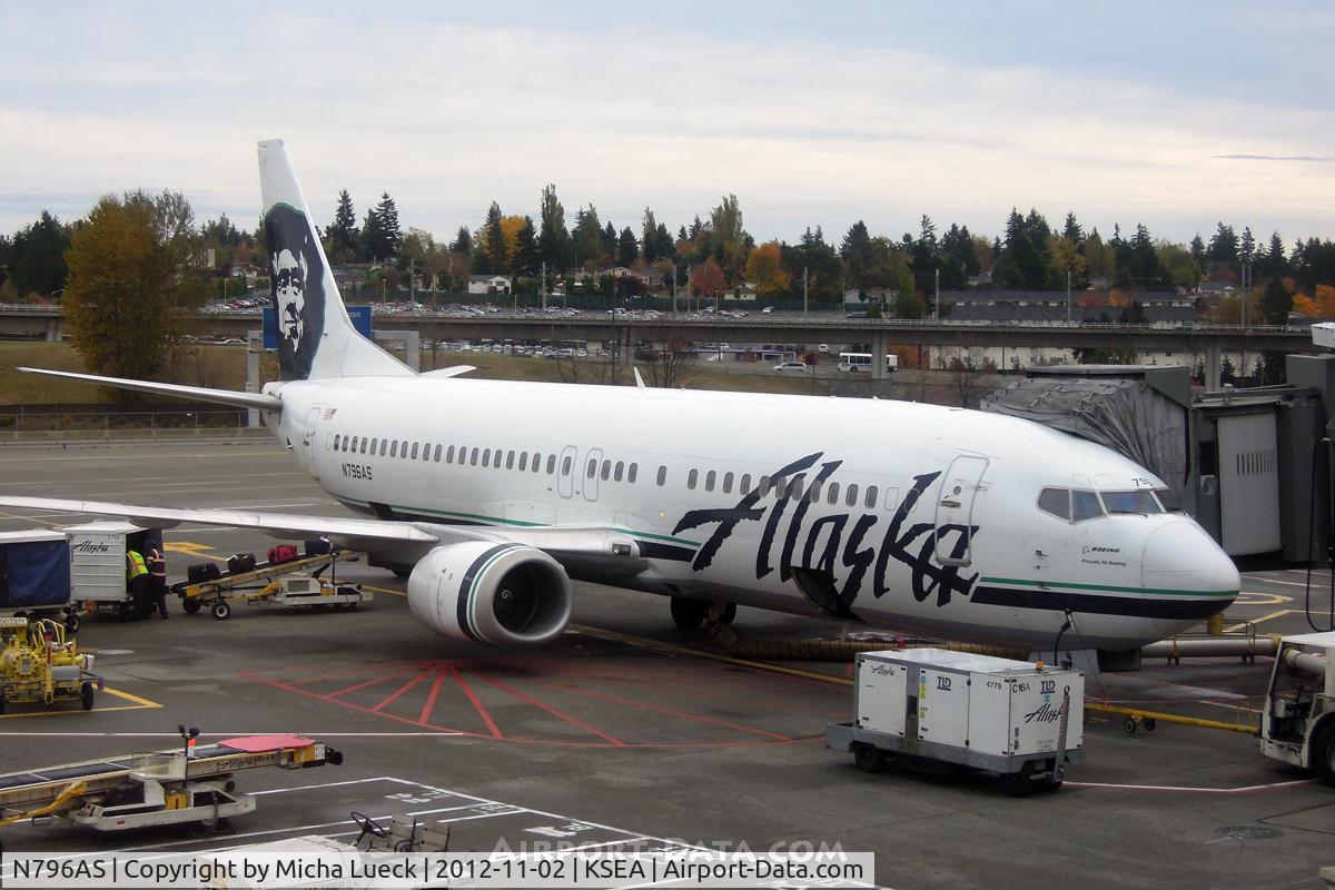 N796AS, 1998 Boeing 737-490 C/N 28891, At Seattle