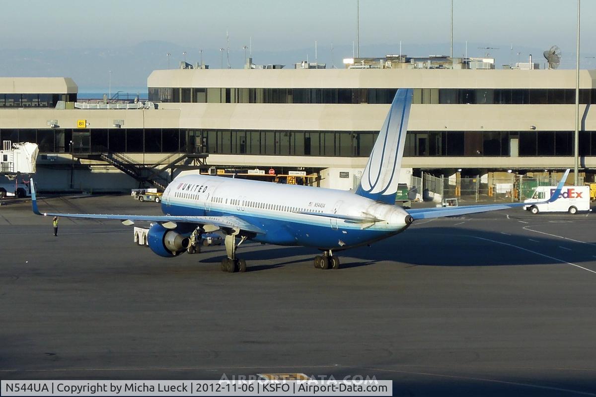 N544UA, 1991 Boeing 757-222 C/N 25322, At San Francisco