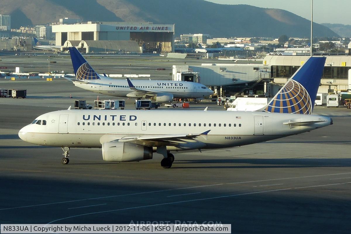 N833UA, 2000 Airbus A319-131 C/N 1401, At San Francisco