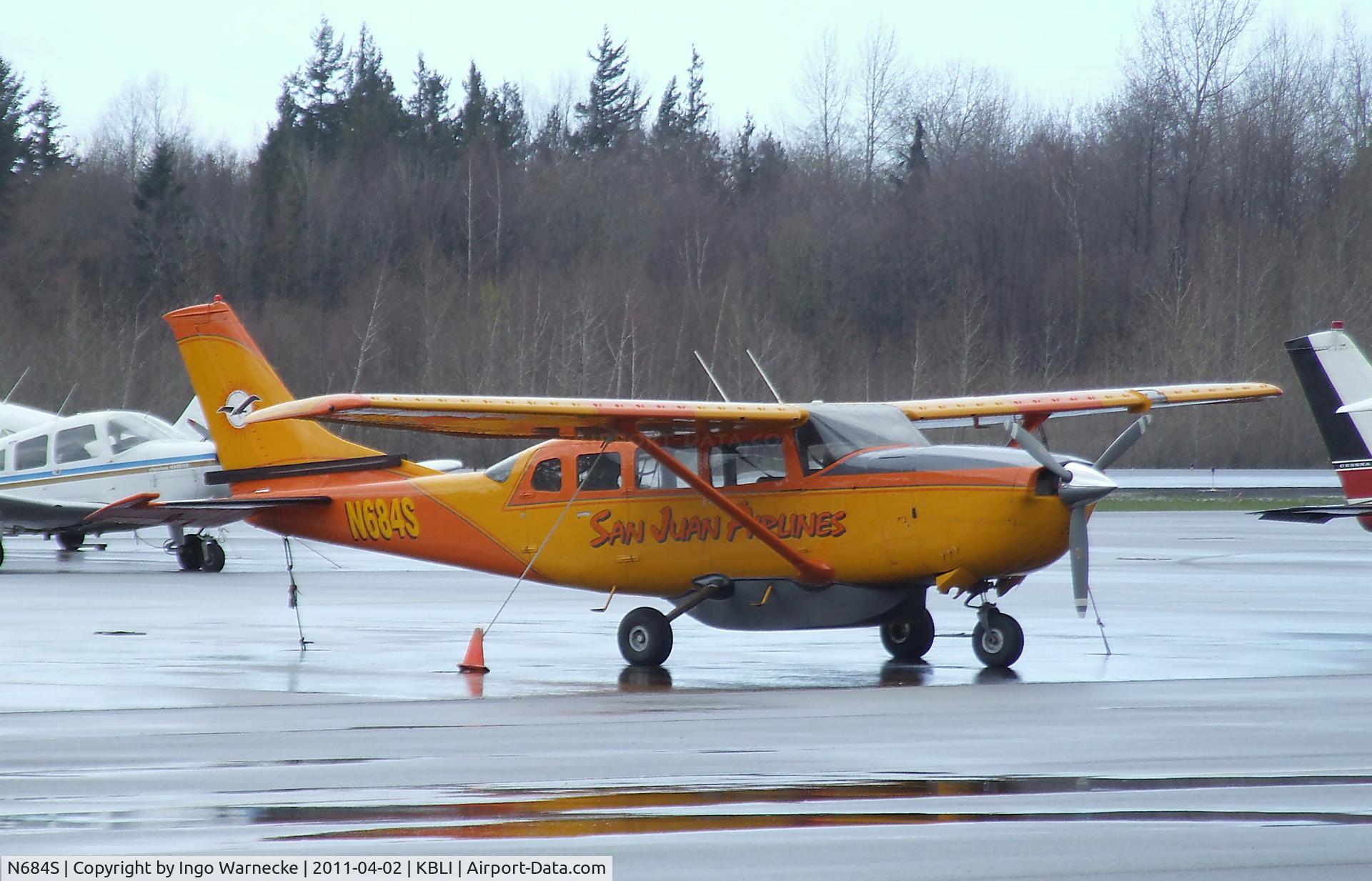 N684S, 1969 Cessna T207 C/N 20700147, Cessna T207 Turbo Skywagon at the Bellingham Intl. Airport, Bellingham WA