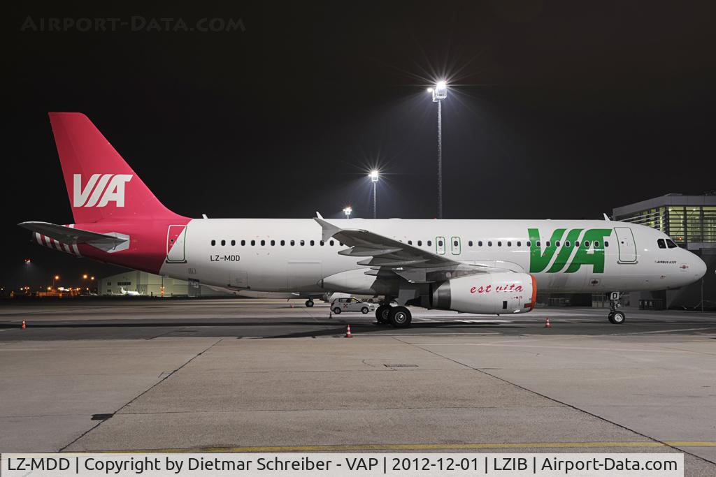 LZ-MDD, 2010 Airbus A320-232 C/N 4305, VIA Airbus 320
