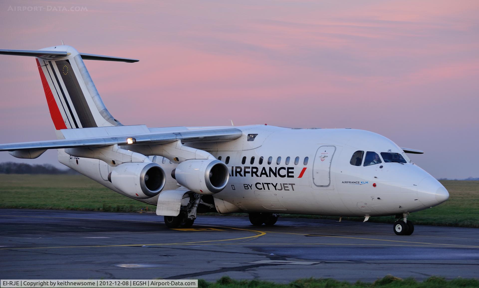EI-RJE, 1998 BAE Systems Avro 146-RJ85 C/N E.2335, Late afternoon arrival for KLM engineering.