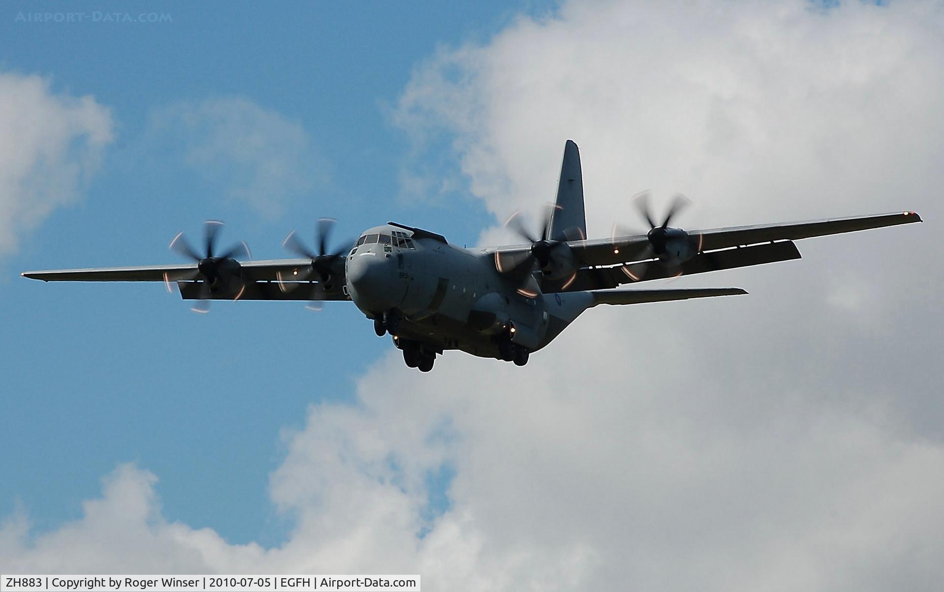 ZH883, 1999 Lockheed Martin C-130J Hercules C.5 C/N 382-5481, Practice approach to Runway 22 by RAF Hercules C.5.