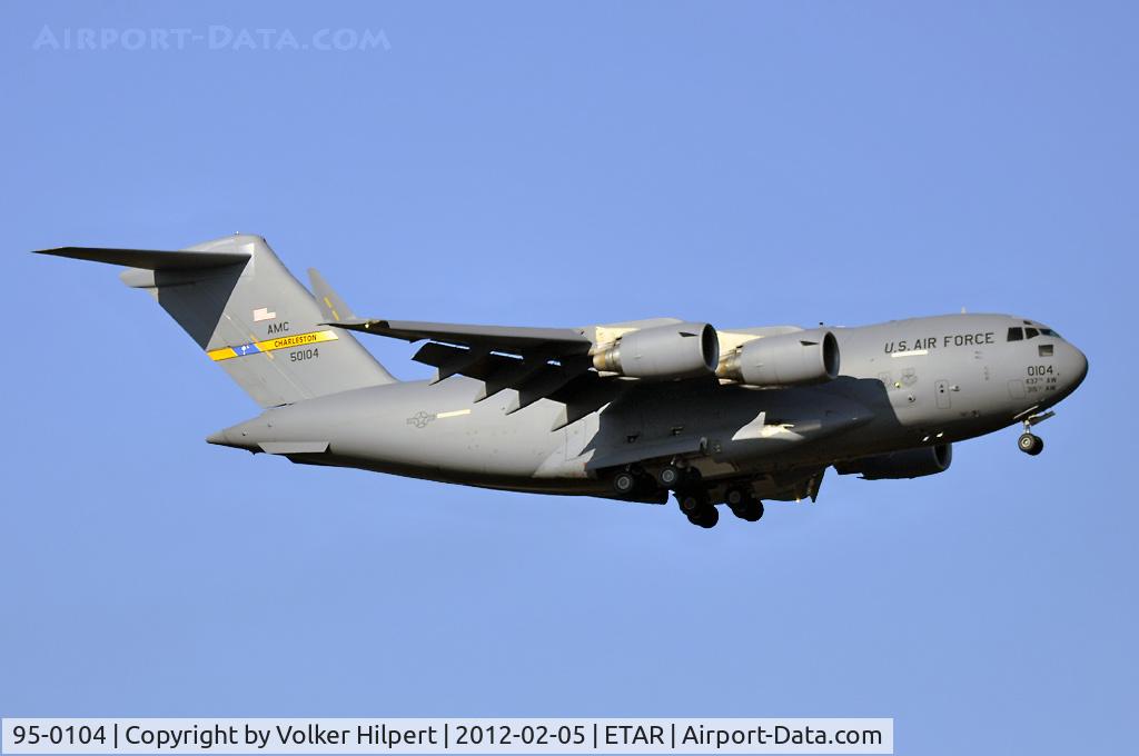 95-0104, 1995 McDonnell Douglas C-17A Globemaster III C/N P-29, at rms