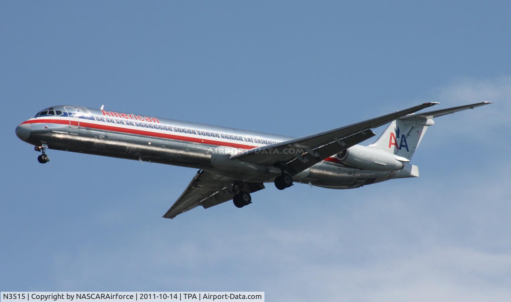 N3515, 1990 McDonnell Douglas MD-82 (DC-9-82) C/N 49892, American MD-82