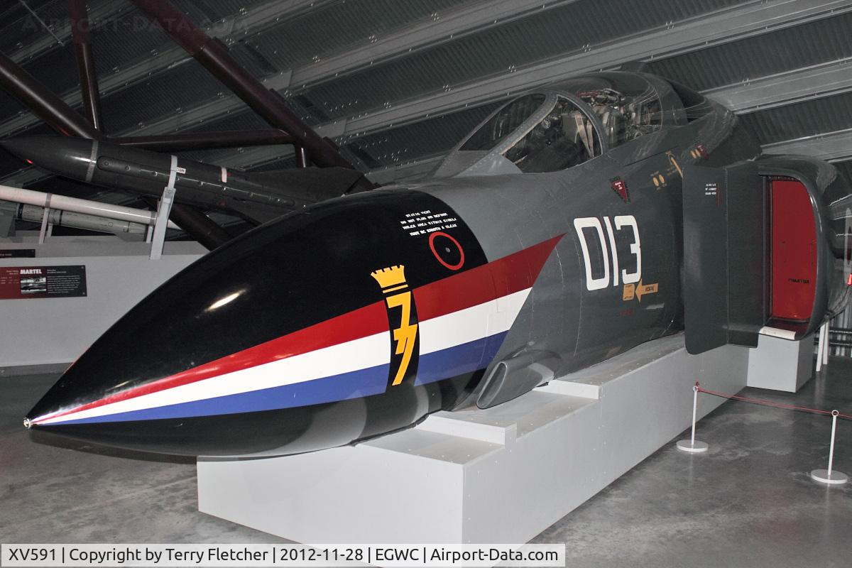 XV591, 1969 McDonnell Douglas Phantom FG1 C/N 3409/0049, Cockpit of McDonnell Douglas Phantom FG1, c/n: 3409/0049 at RAF Museum , Cosford