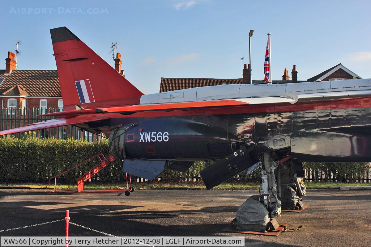 XW566, 1971 Sepecat Jaguar B C/N B.08, 1971 Sepecat Jaguar B, c/n: B.08 at FAST