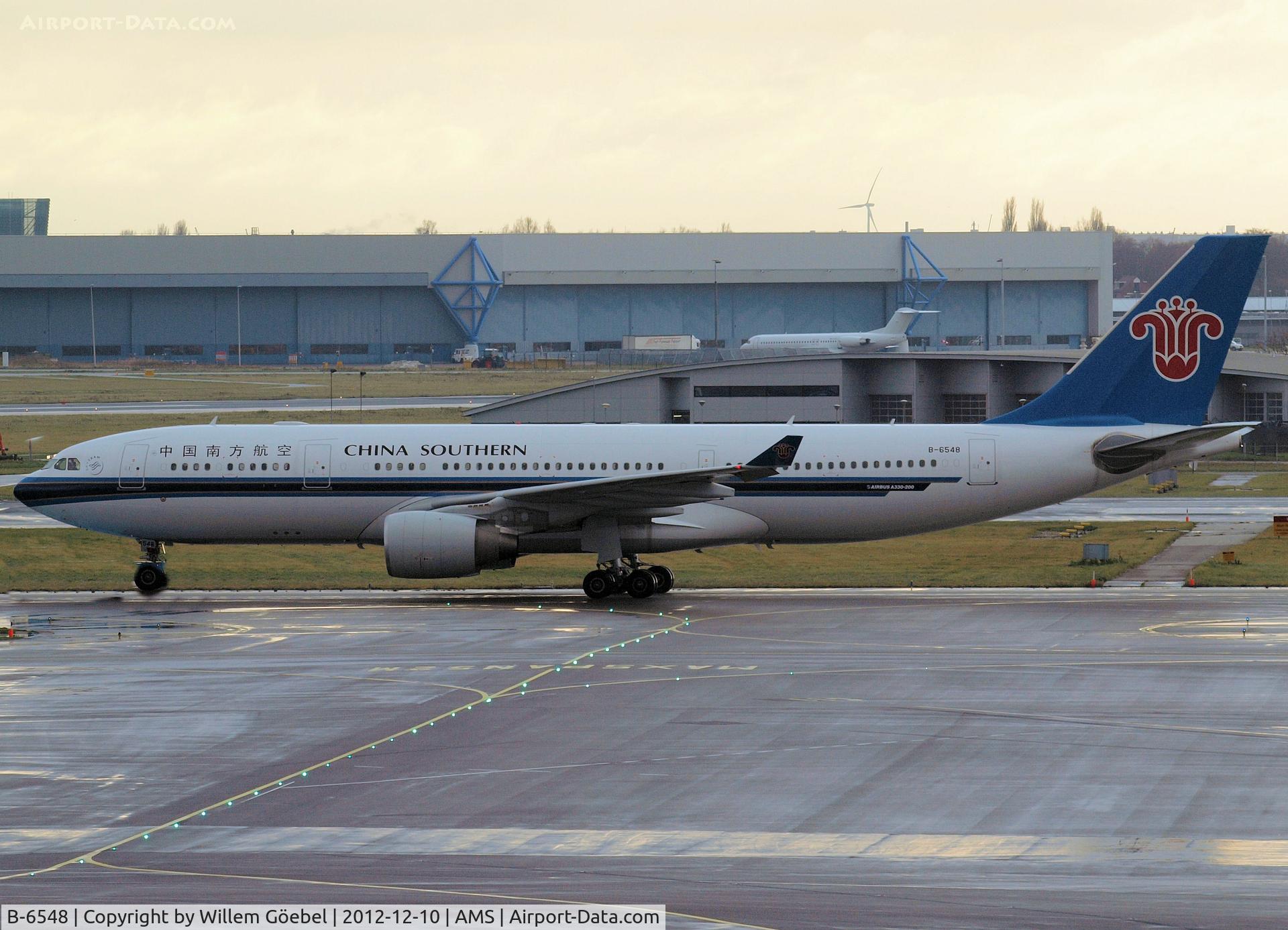 B-6548, 2012 Airbus A330-223 C/N 1335, Taxi to the gate of Schiphol Airport