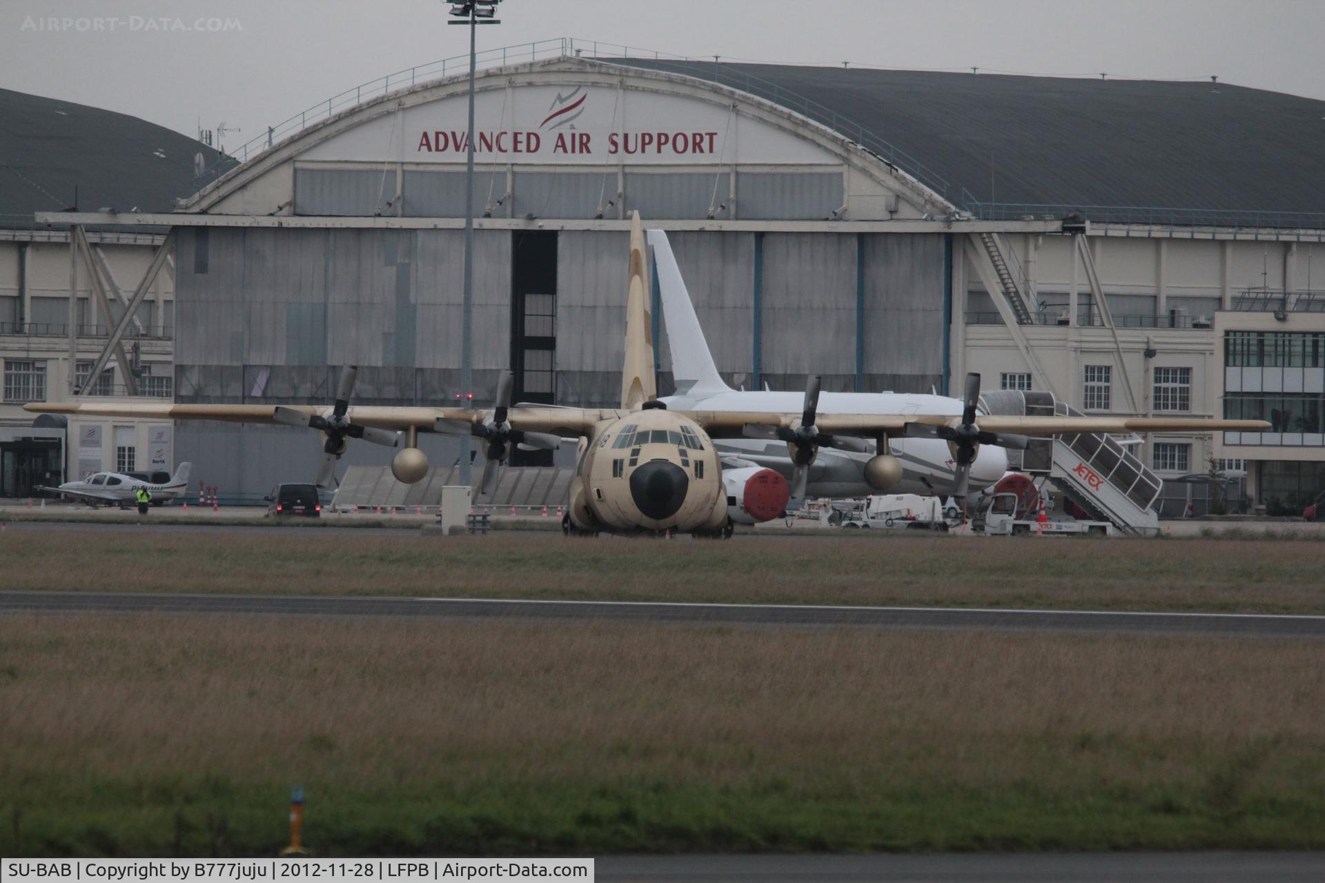 SU-BAB, 1976 Lockheed C-130H Hercules C/N 382-4709, on transit at Le Bourget