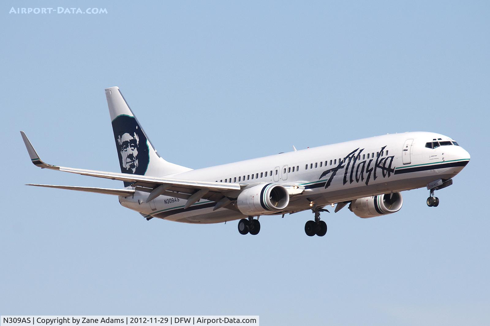 N309AS, 2001 Boeing 737-990 C/N 30857, Alaska Airlines landing at DFW Airport