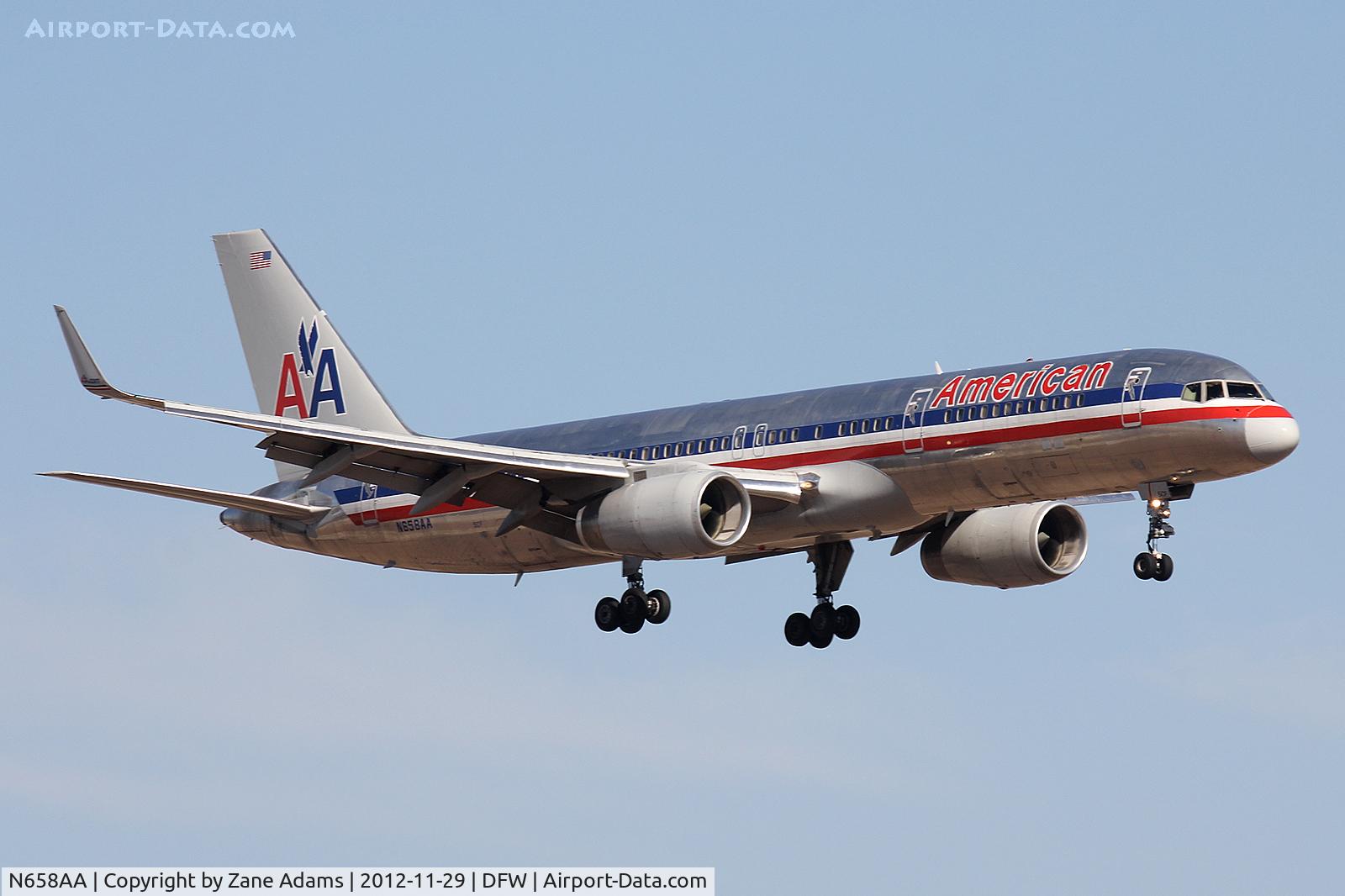 N658AA, 1991 Boeing 757-223 C/N 24616, American Airlines landing at DFW Airport