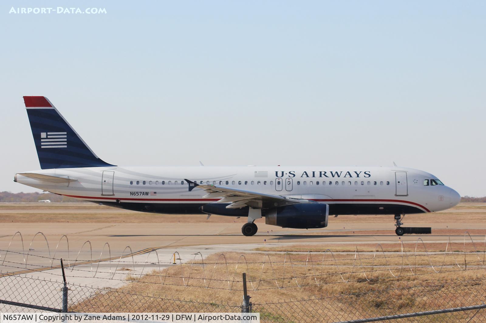 N657AW, 1999 Airbus A320-232 C/N 1083, US Airways at DFW Airport