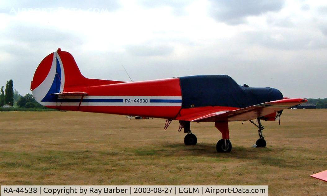 RA-44538, Yakovlev Yak-18T C/N 22202052122, Yakovlev Yak-18T [22202052122] White Waltham~G 27/08/2003