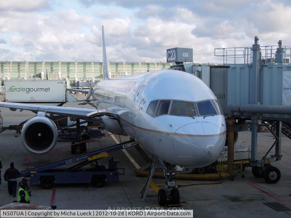 N507UA, 1990 Boeing 757-222F C/N 24743, At O'Hare