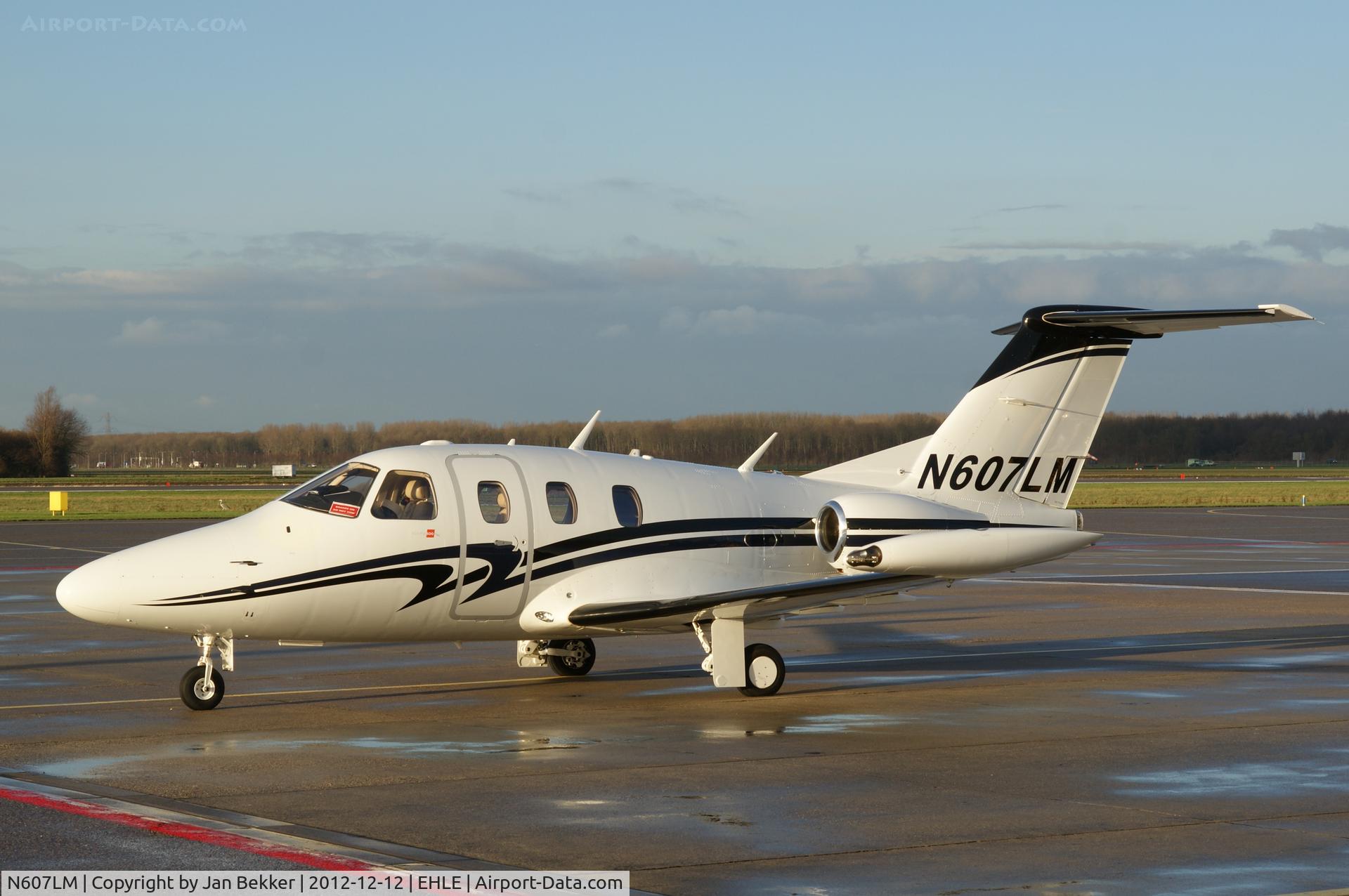 N607LM, 2008 Eclipse Aviation Corp EA500 C/N 000204, Platform Lelystad