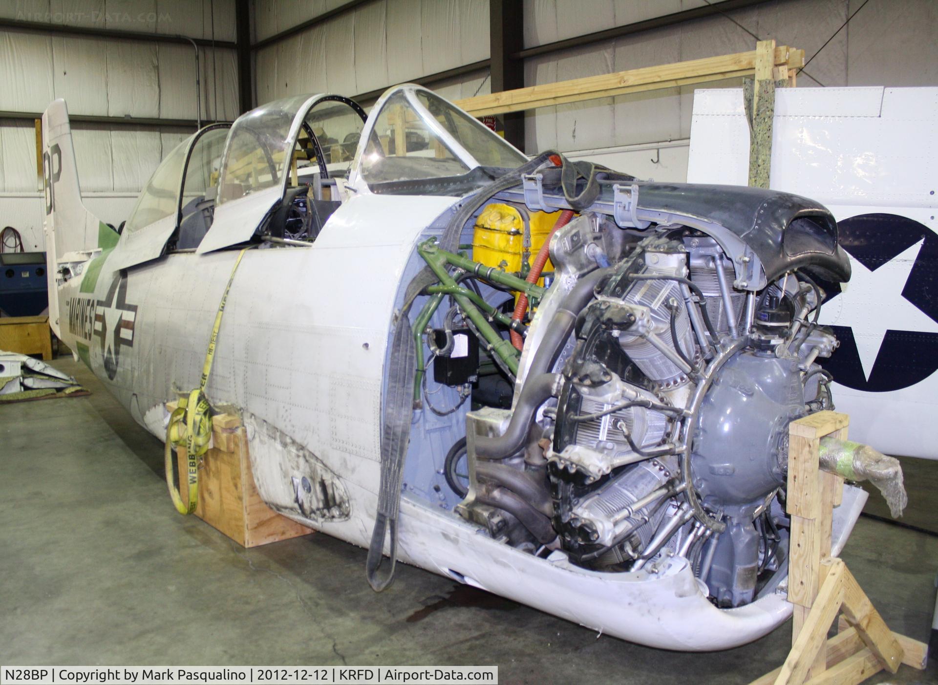 N28BP, 1955 North American T-28B C/N 219-40, North American T-28B