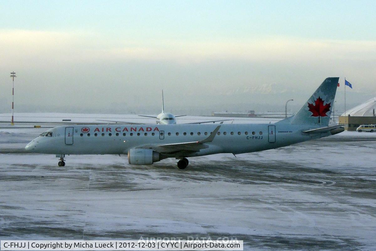 C-FHJJ, 2006 Embraer 190AR (ERJ-190-100IGW) C/N 19000041, At Calgary