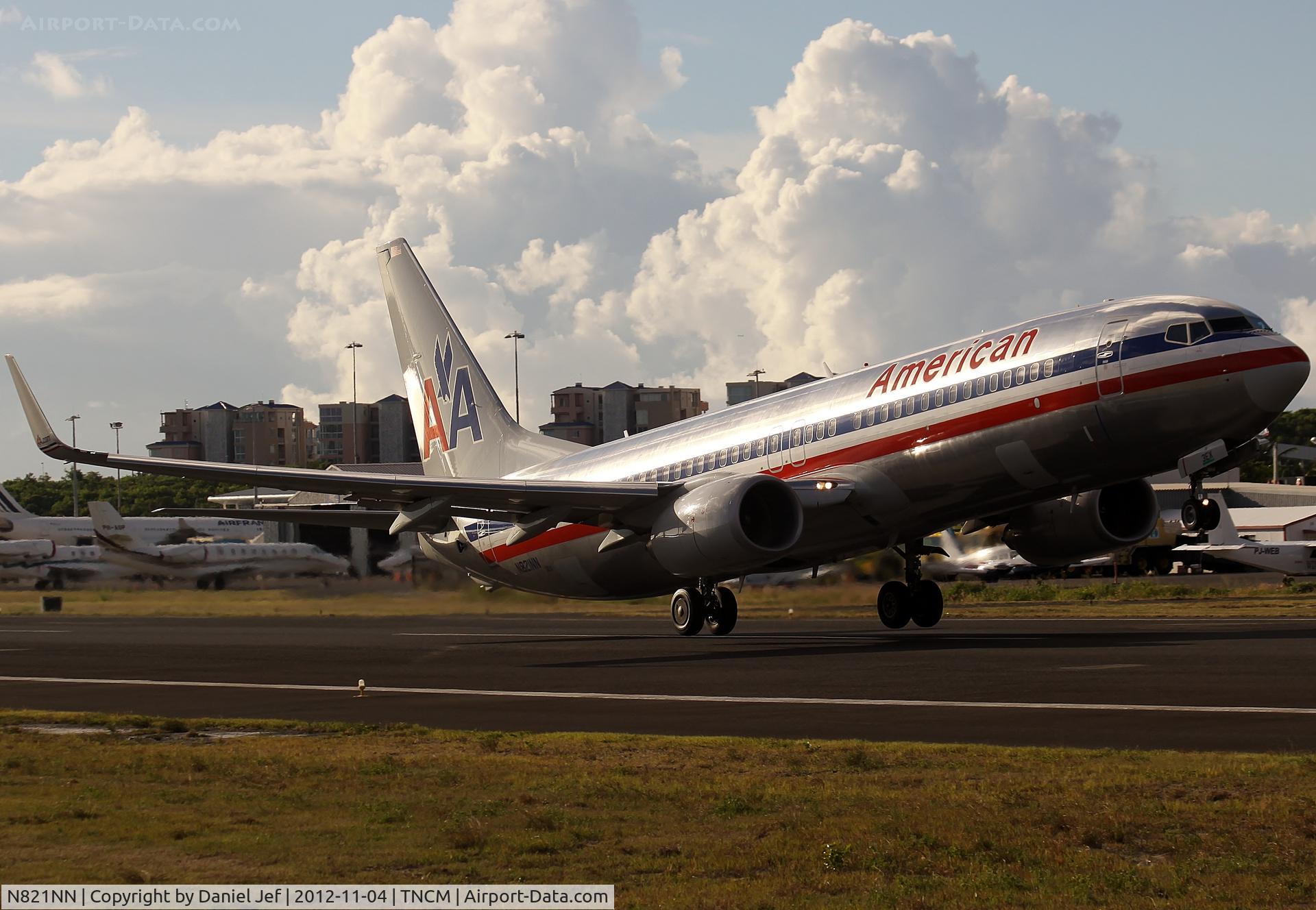 N821NN, 2009 Boeing 737-823 C/N 30912, N821NN