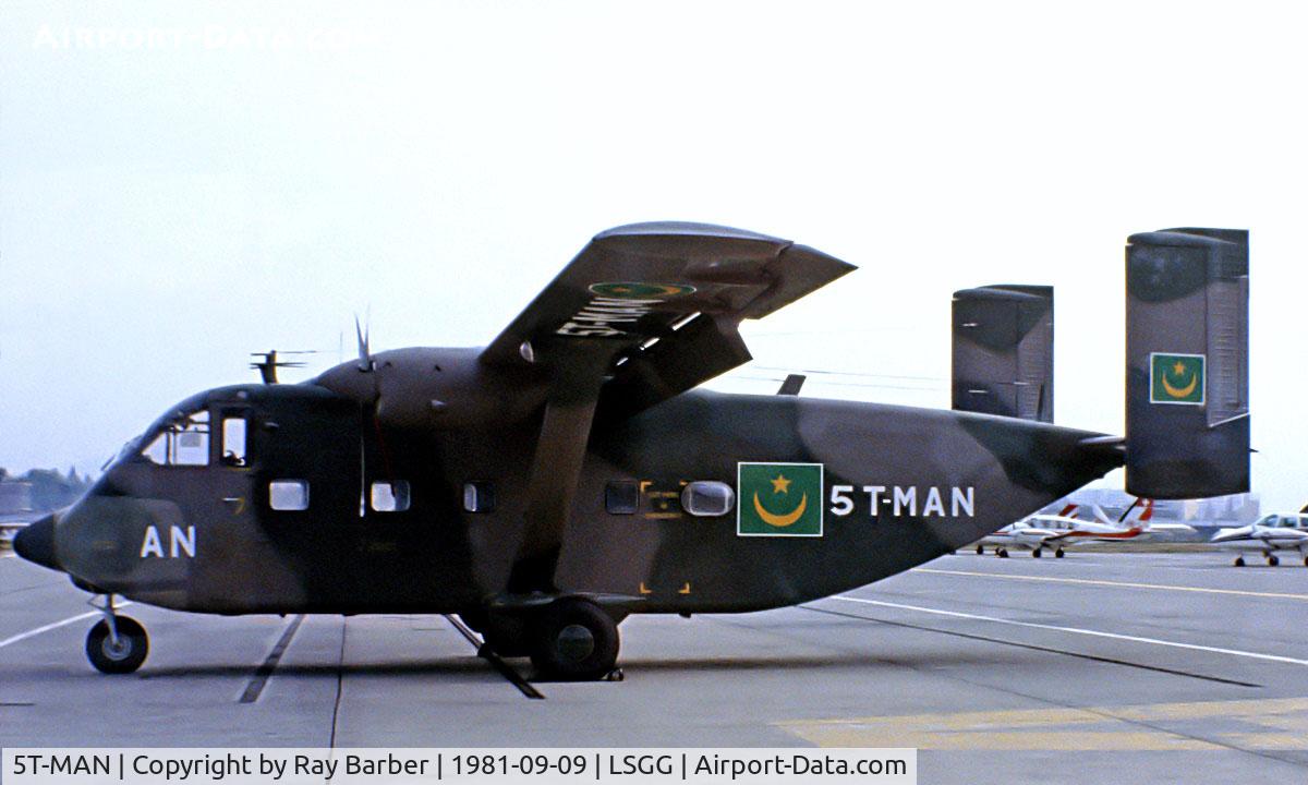 5T-MAN, 1975 Short SC-7 Skyvan 3M-400 C/N SH.1945, Short SC-7 3M-400 Skyvan [SH1945] (Mauritanian Islamic Air Force) Geneva~HB 09/09/1981. Image taken from a slide.