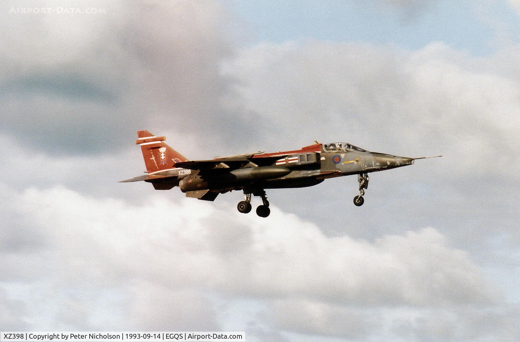 XZ398, 1977 Sepecat Jaguar GR.1A C/N S163, Jaguar GR.1A of 41 Squadron at RAF Coltishall on final approach to Runway 05 at RAF Lossiemouth in September 1993.