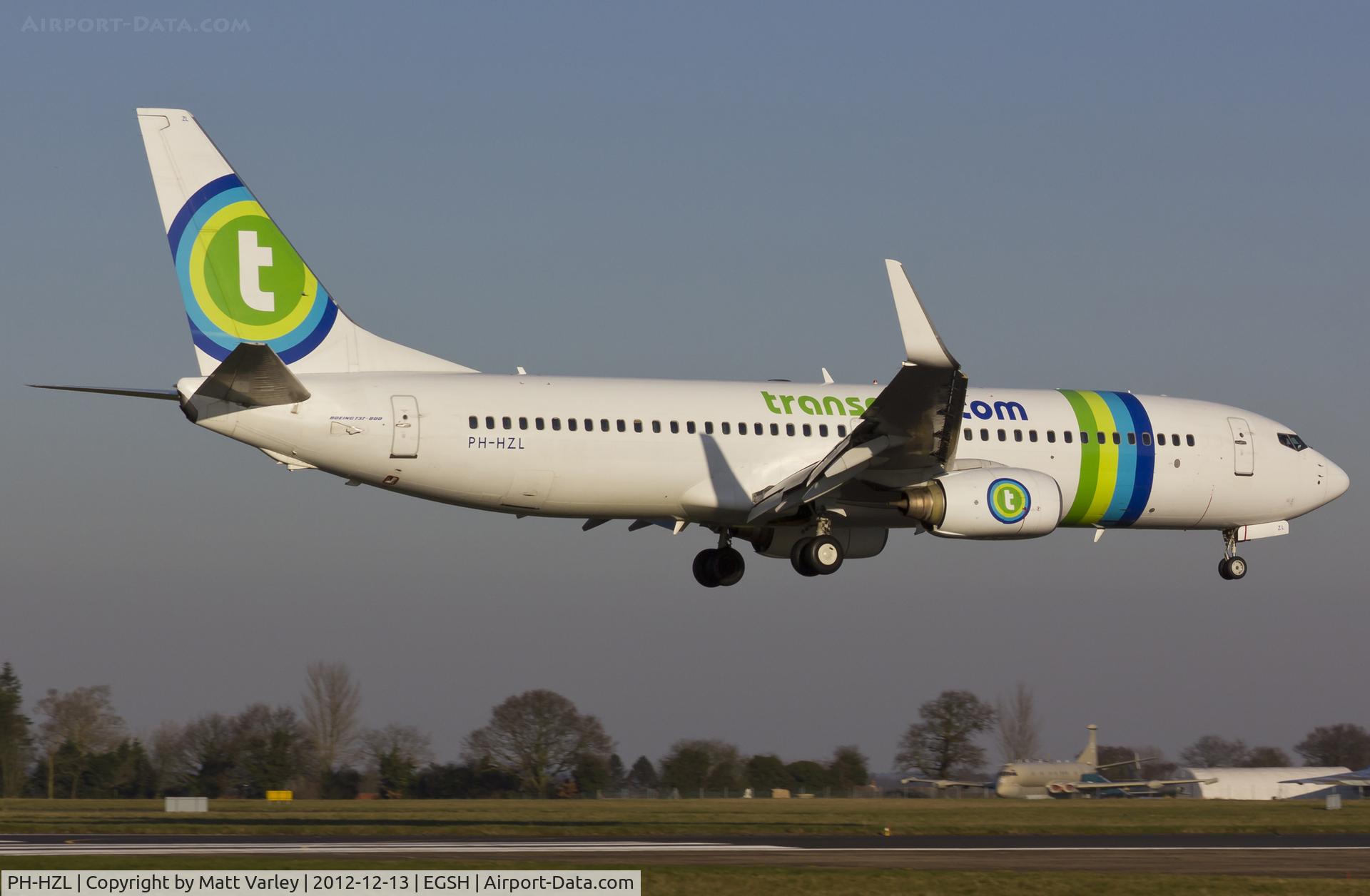 PH-HZL, 2001 Boeing 737-8K2 C/N 30391, Returning to EGSH with landing gear issues.