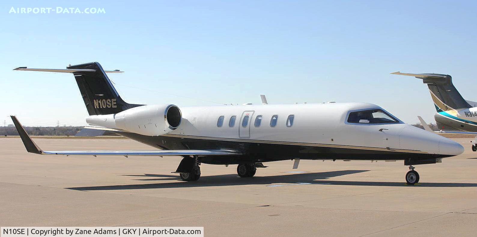 N10SE, 2000 Learjet Inc 45 C/N 45-2032, At Arlington Municipal Airport - Arlington, TX