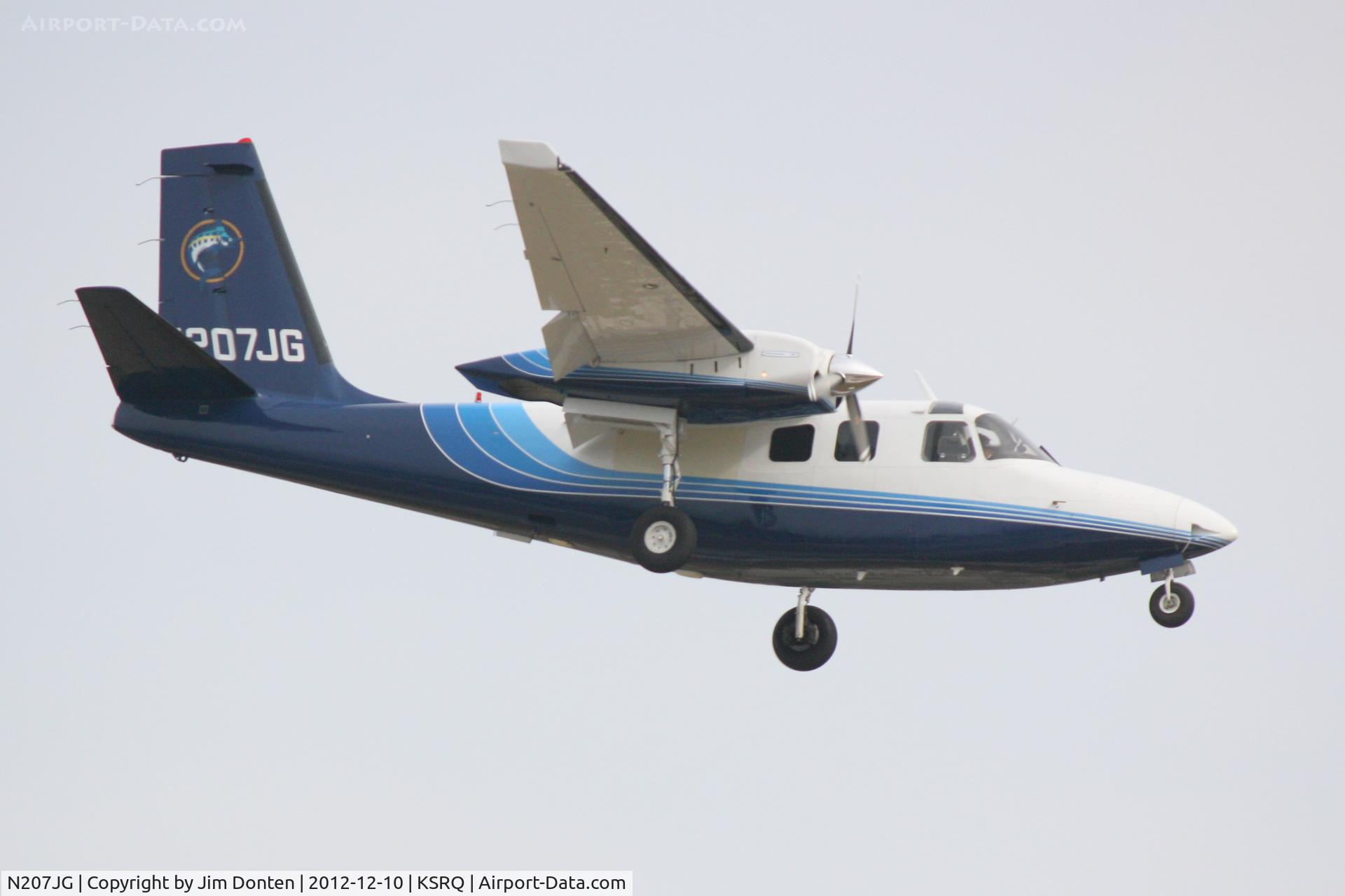 N207JG, 1972 Aero Commander 500 S C/N 3128, Chantilly Air Flight 500 (N207JG) arrives at Sarasota-Bradenton International Airport following a flight from Palm Beach International Airport
