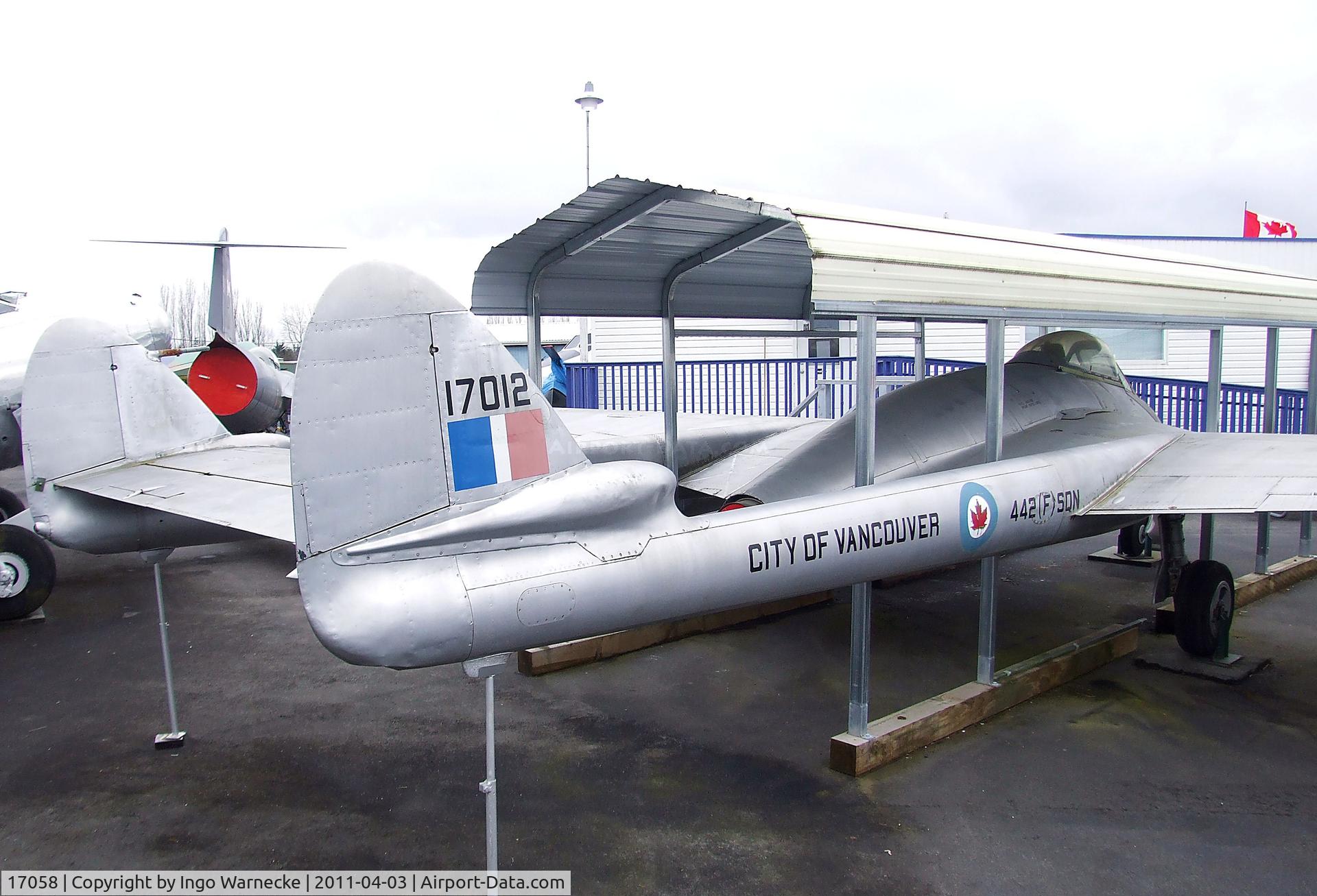 17058, De Havilland DH-100 Vampire F.3 C/N EEP42376, De Havilland D.H.100 Vampire F3 at the Canadian Museum of Flight, Langley BC