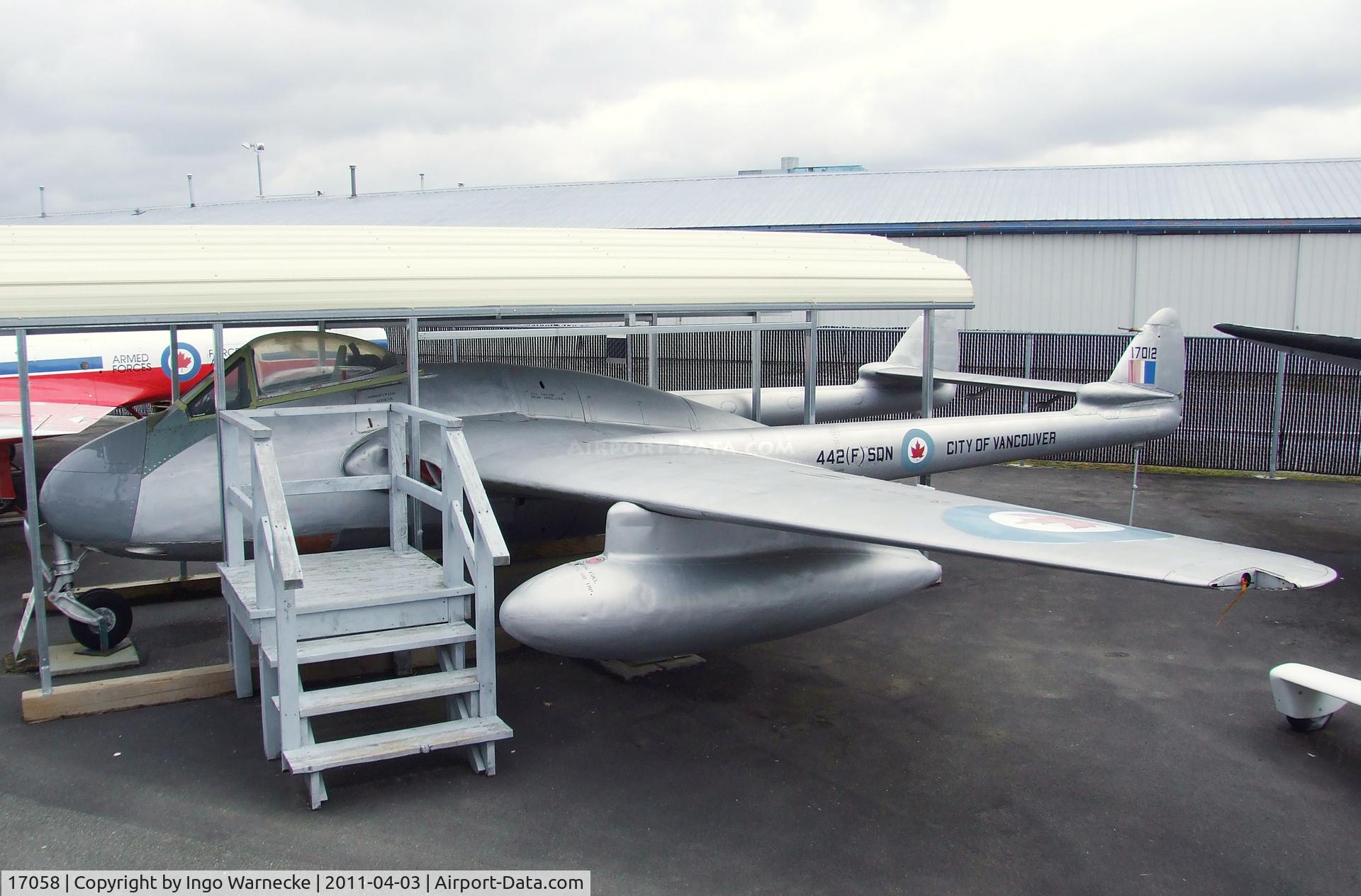 17058, De Havilland DH-100 Vampire F.3 C/N EEP42376, De Havilland D.H.100 Vampire F3 at the Canadian Museum of Flight, Langley BC