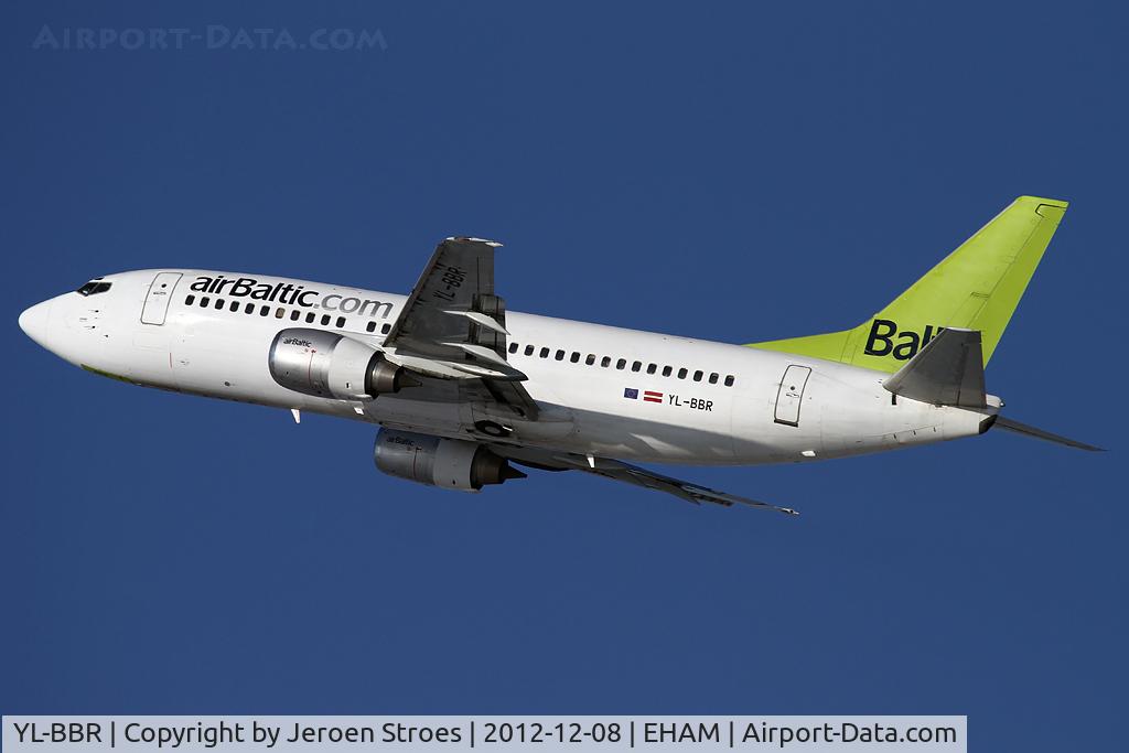 YL-BBR, 1998 Boeing 737-31S C/N 29266, winter in Holland