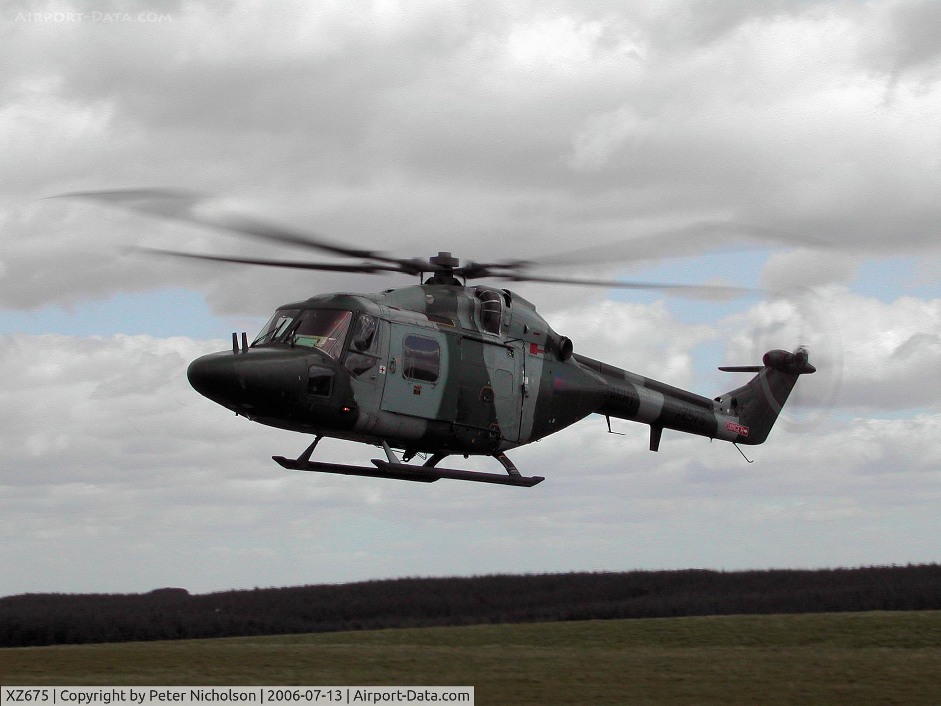 XZ675, 1981 Westland Lynx AH.7 C/N 240, Lynx AH.7, callsign Army Air 368, of 653 Squadron seen in the Summer of 2006.
