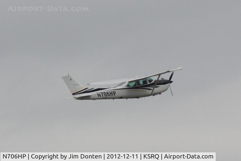 N706HP, 1985 Cessna R182 Skylane RG C/N R18202013, Cessna Turbo Skylane (N706HP) departs Sarasota-Bradenton International Airport enroute to Lakeland-Linder Airport