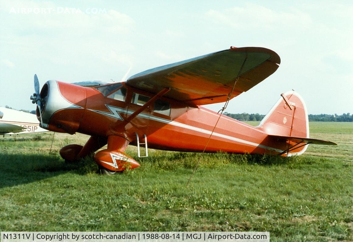 N1311V, 1944 Stinson V77 Reliant C/N 1376, Stinson V77 Reliant Gullwing at Orange County Airport, Montgomery, NY