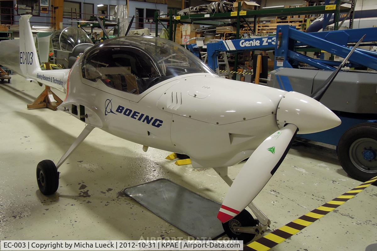 EC-003, Diamond HK-36 Super Dimona C/N 36735, At the Museum of Flight Restoration Center, Everett