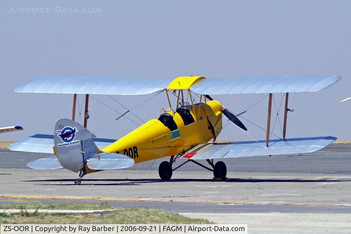 ZS-OOR, De Havilland Australia DH-82A Tiger Moth C/N DHA711, De Havilland DH.82A Tiger Moth [DHA711] Rand~ZS 21/09/2006.